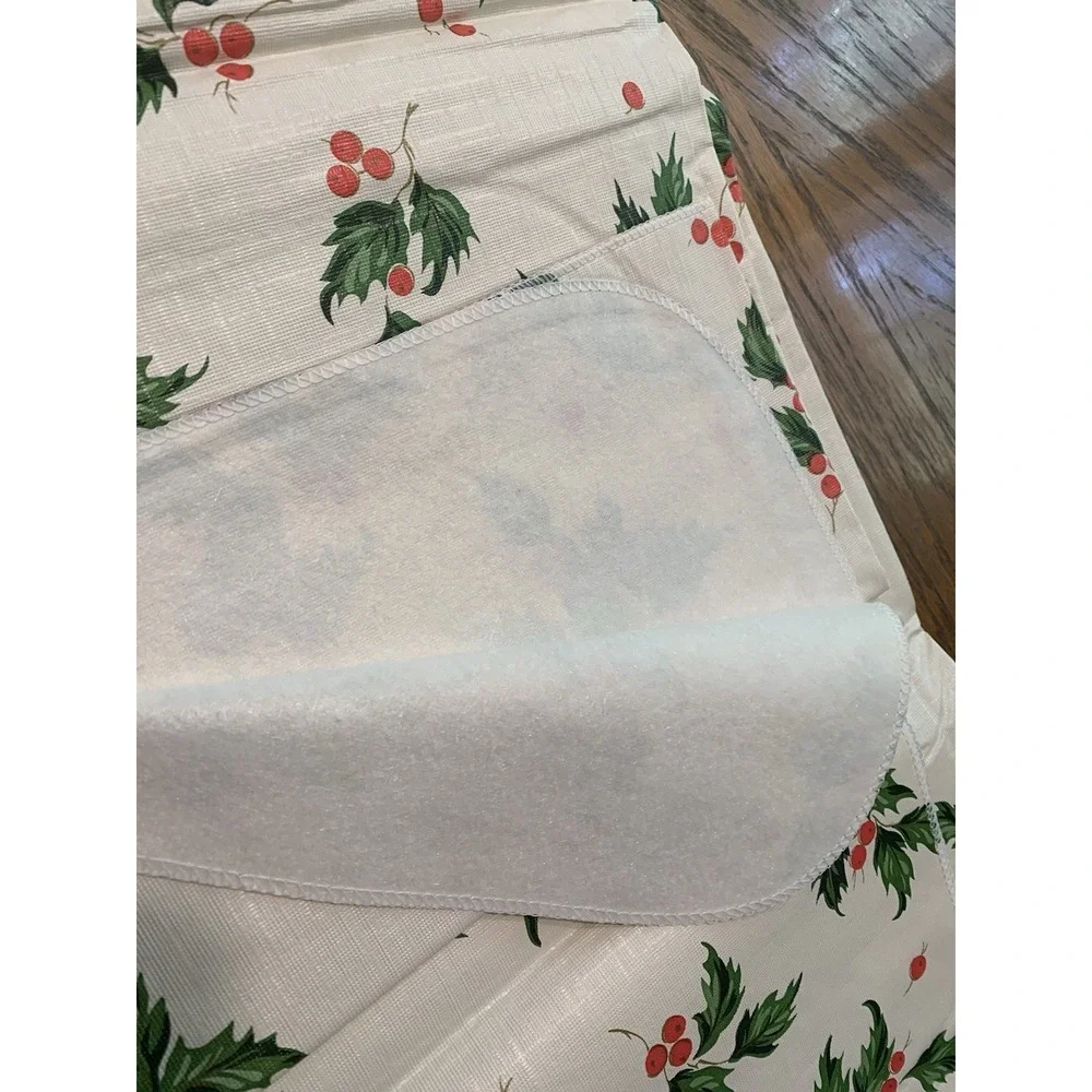 Christmas Vinyl Rectangle Tablecloth Holly Berries Leaf flannel back 52